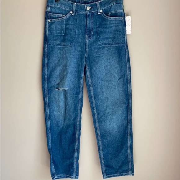 NWT Free People Baby Barrel Cropped Jeans XS - Picture 4 of 8